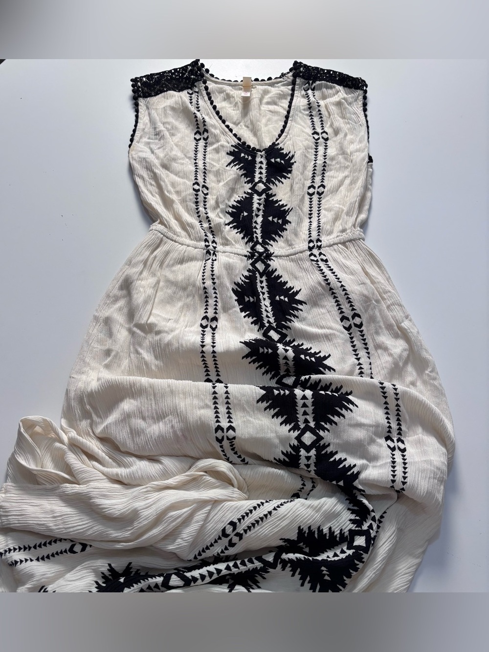 Xhilaration Tribal Geometric Embroidered Maxi Dress Bohemian Style